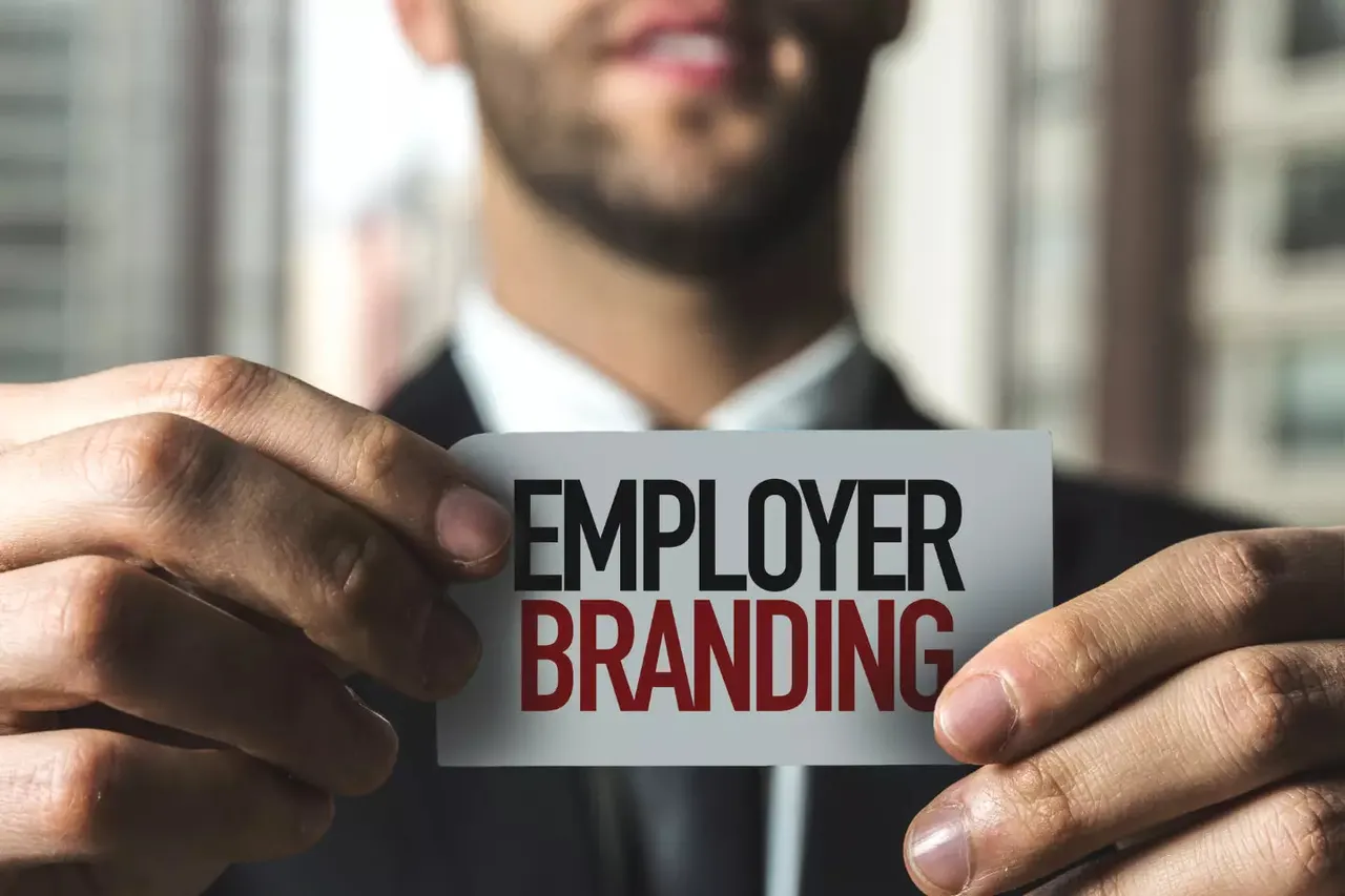 Employer Branding in Zeiten von Remote Work: Wie man die Arbeitgebermarke virtuell stärkt