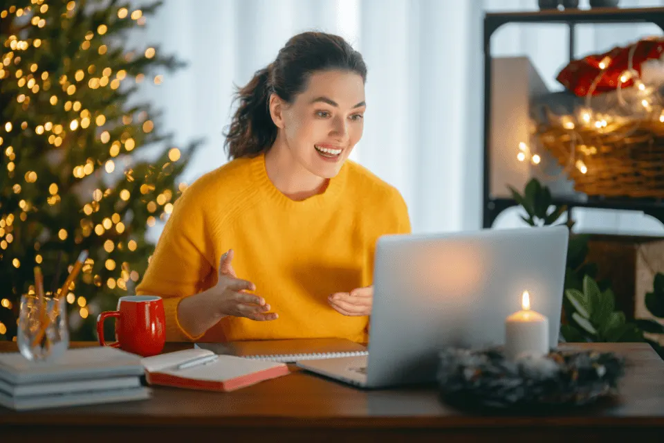 Remote-Arbeit während der Weihnachtszeit: Herausforderungen und Lösungen